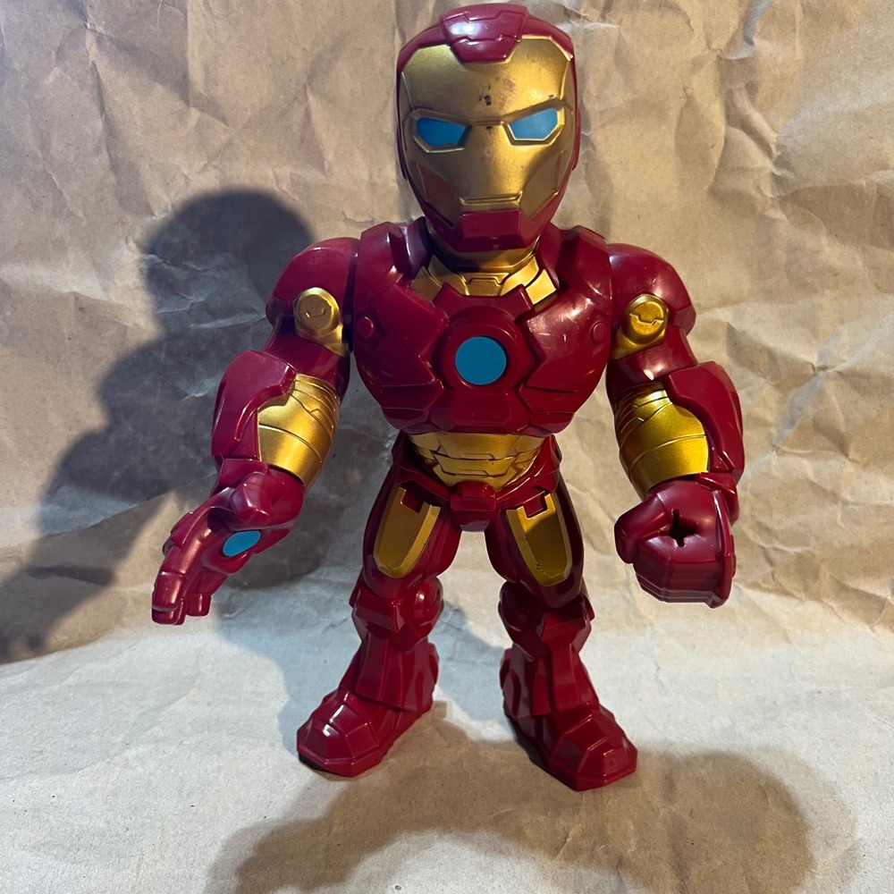 Hasbro 10in Iron Man Mega Mighties Action Figure Red Gold Marvel Playskool E4150